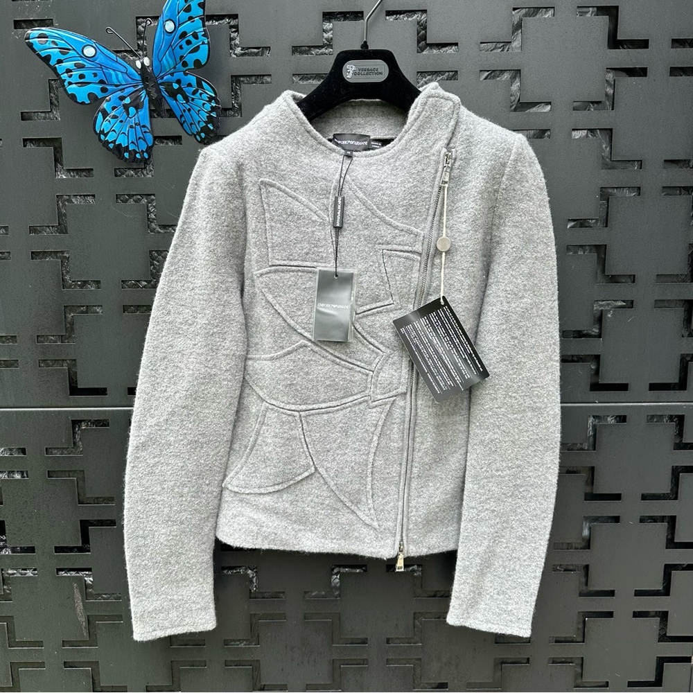 Emporio Armani NWT size 46 / L wool jacket in grey